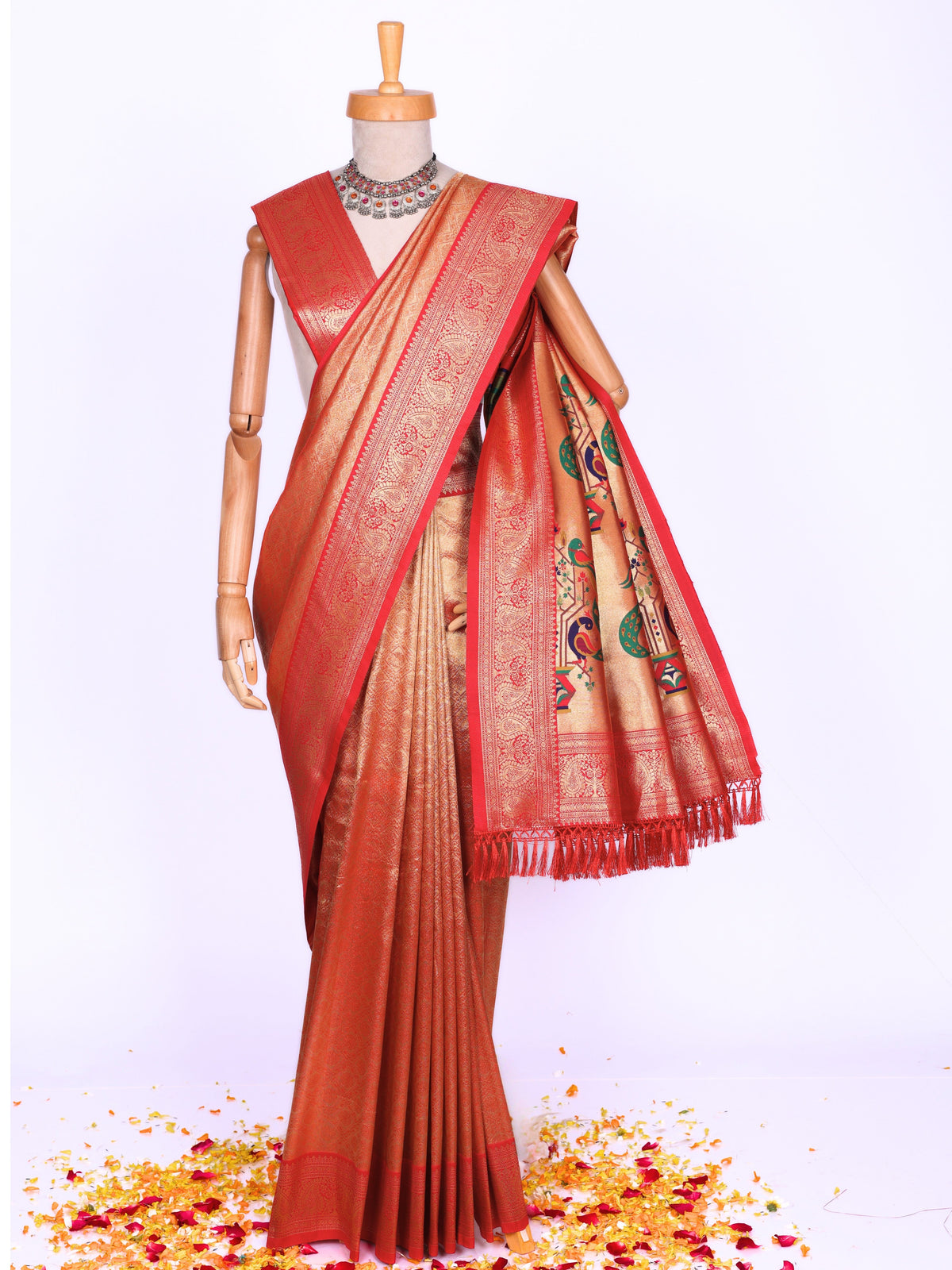 Red color Kanjivaram work Designer Saree BLS1013_Red