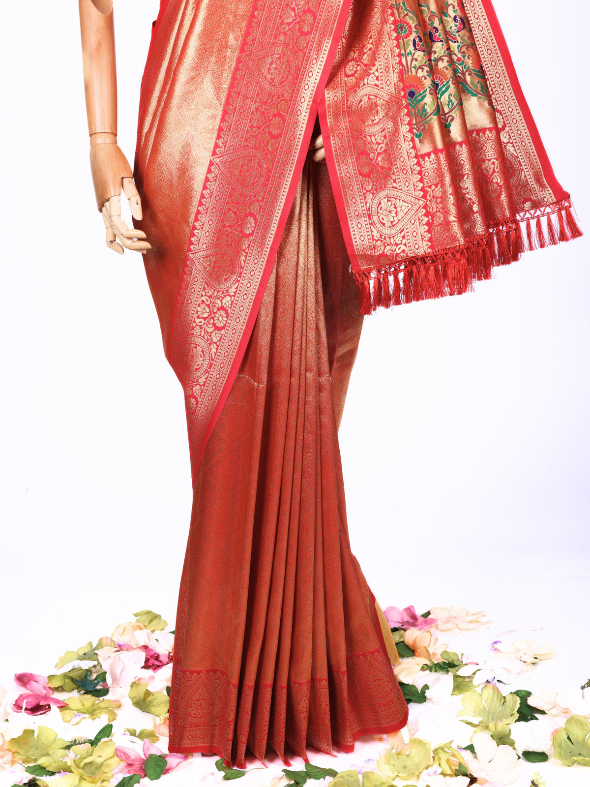 Red color Kanjivaram work Designer Saree BLS1017_Red