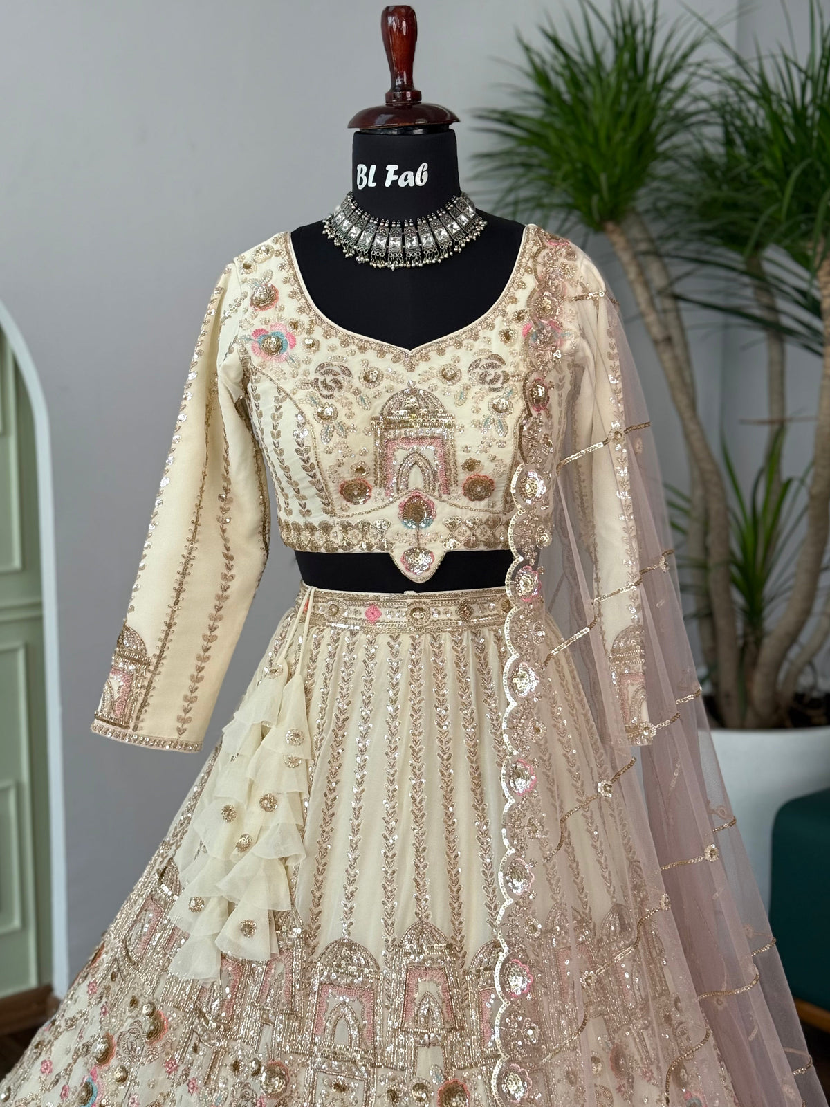 Off white color Hand Embroidery work Designer Lehenga Choli for Wedding Function BL1625